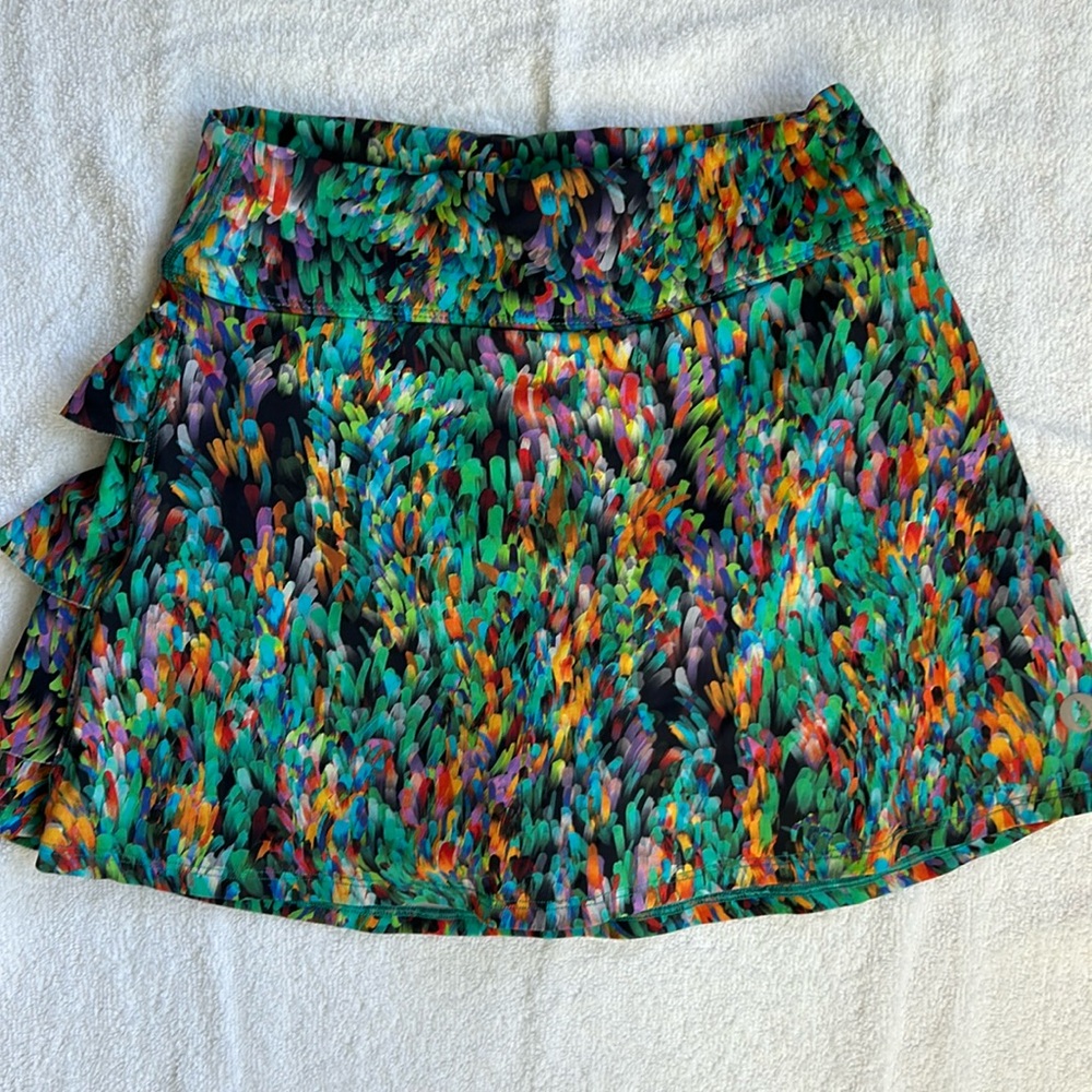 Dona Jo Skort